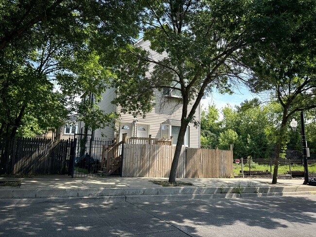 property at 3904 W Armitage Ave