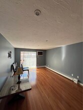 383 Huse Rd, Unit #40 in Manchester, NH - Foto de edificio - Building Photo