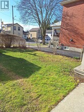 102 Eagle Ave in Brantford, ON - Building Photo - Building Photo