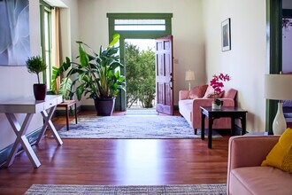 7814 S Claiborne Ave, Unit 7814 in New Orleans, LA - Building Photo - Building Photo