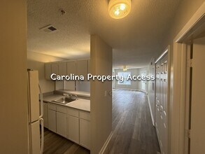 1401 Collegiate Cir in Raleigh, NC - Building Photo - Building Photo