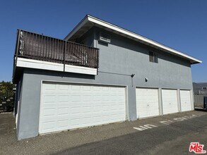 235 Delano St in Anaheim, CA - Foto de edificio - Building Photo