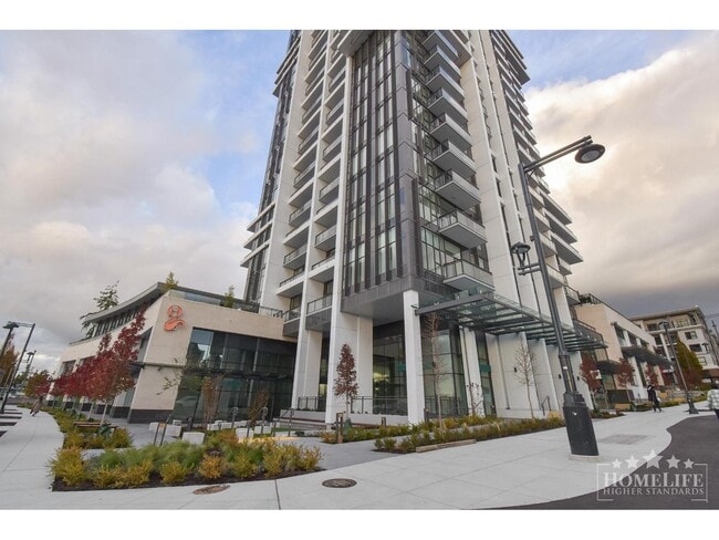 13675-1107A 107A Ave in Surrey, BC - Building Photo - Building Photo