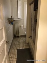 533 Newbury St in Boston, MA - Building Photo - Building Photo