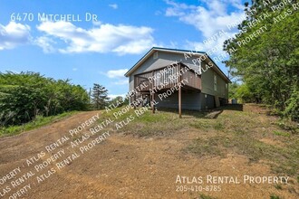 6470 Mitchell Dr in Bessemer, AL - Building Photo - Building Photo