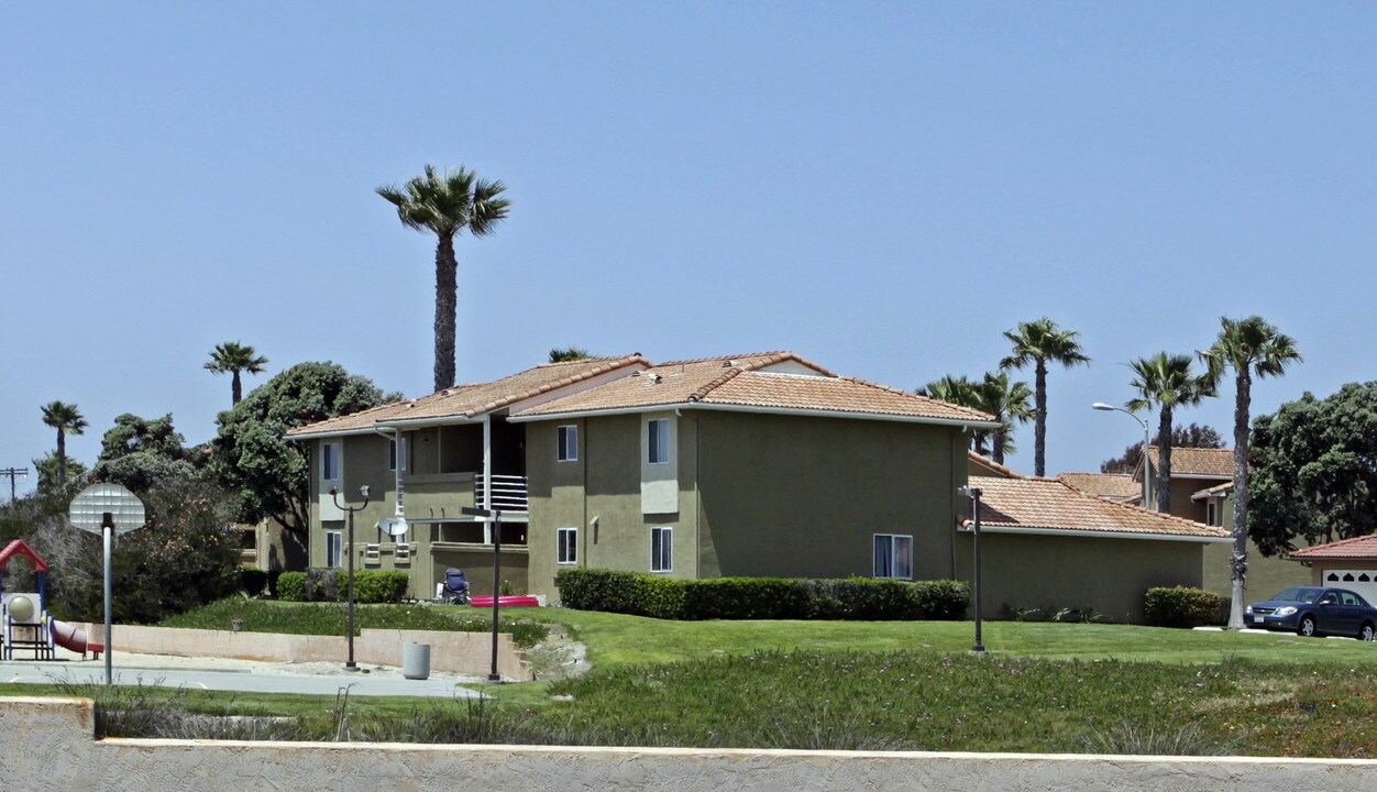 Silver Strand in Coronado, CA - Building Photo