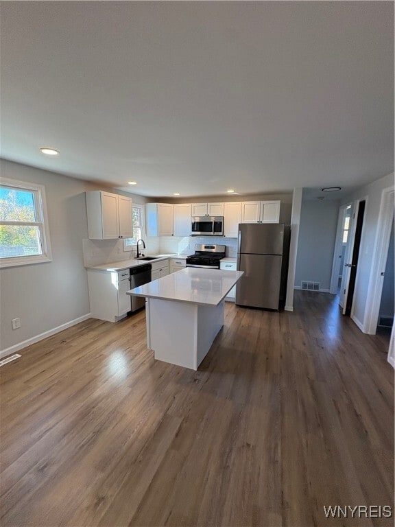 property at 862 Falcon Dr