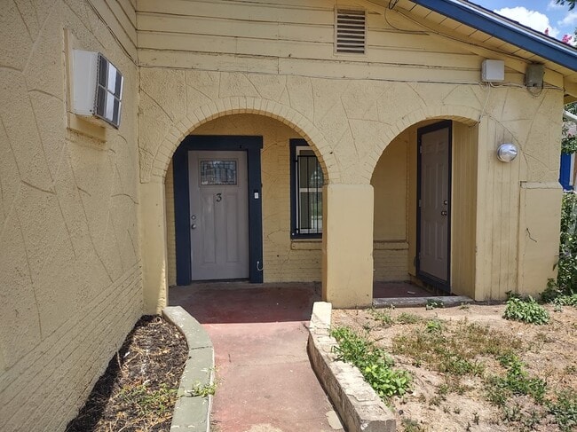 1114 S San Marcos, Unit 3