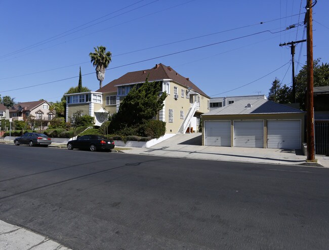 4471 4th St in Los Angeles, CA - Foto de edificio - Building Photo