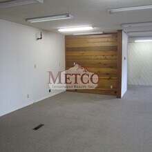 104 S Mill St in Creswell, OR - Building Photo - Building Photo