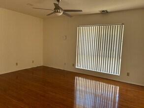 1824 S Barrington Ave, Unit A in Los Angeles, CA - Building Photo - Building Photo