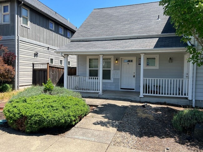 property at 1545 Lincoln St