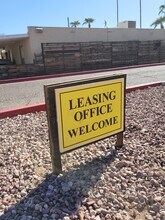 Ironwood Apartments in Phoenix, AZ - Building Photo - Building Photo