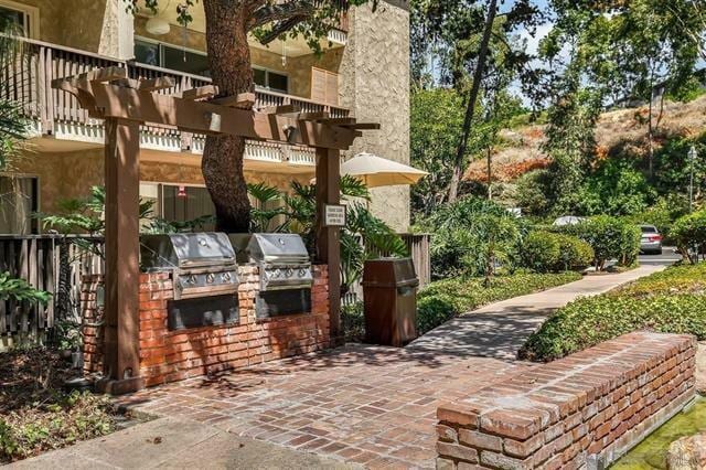 6202 Friars Rd in San Diego, CA - Building Photo - Building Photo