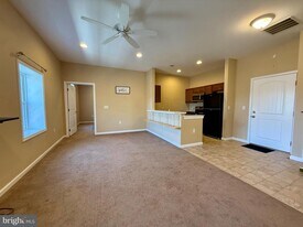 2 S 3rd St in Oxford, PA - Building Photo