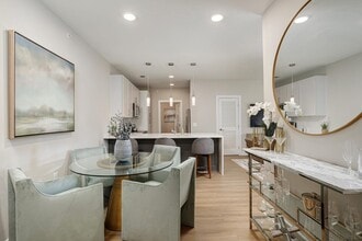 Clear Creek Springdale Apartments in Springdale, AR - Foto de edificio - Building Photo