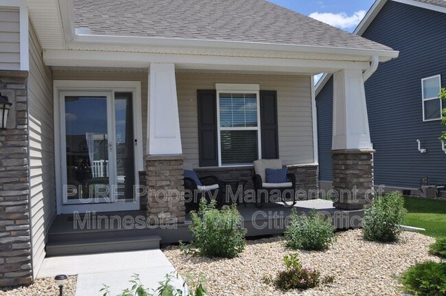 6613 Jasmine Ave S in Cottage Grove, MN - Building Photo - Building Photo