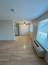 2247 SE Division St, Unit 2247 in Portland, OR - Building Photo - Building Photo