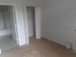 8981 Lee Vista Blvd in Orlando, FL - Building Photo - Building Photo