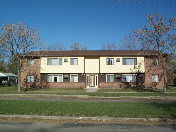 Andes Apartments in Lake Andes, SD - Building Photo