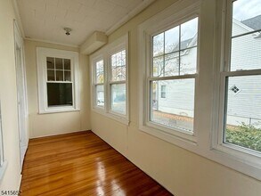 8 William St in Summit, NJ - Building Photo - Building Photo