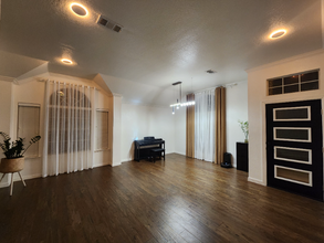 13104 Bavarian Dr in Frisco, TX - Building Photo - Building Photo