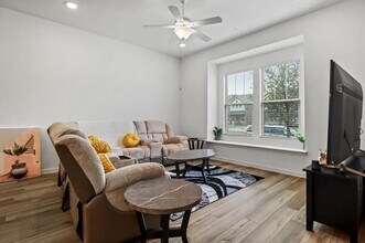 6527 Baritone Ct in Sachse, TX - Building Photo - Building Photo