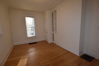 680 Bloomfield Ave, Unit First Floor in Bloomfield, NJ - Building Photo - Building Photo