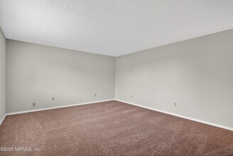 9937 Moss Side Ln in Jacksonville, FL - Building Photo - Building Photo