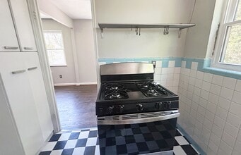 458 Wood Ave in Cincinnati, OH - Building Photo - Building Photo