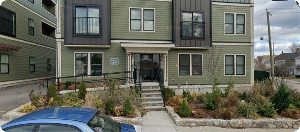 74 South St in Framingham, MA - Building Photo