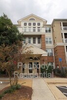 12913 Alton Square in Herndon, VA - Building Photo