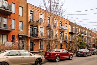 5543-5557 9E Av in Montréal, QC - Building Photo - Primary Photo