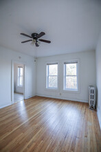 5011 N Damen Ave, Unit #32 in Chicago, IL - Building Photo - Building Photo