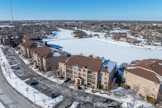 Pine Lake Condominiums in Tinley Park, IL - Building Photo - Building Photo