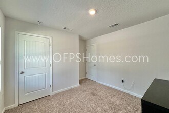 3582 Sugar Maple Ln in Crestview, FL - Building Photo - Building Photo