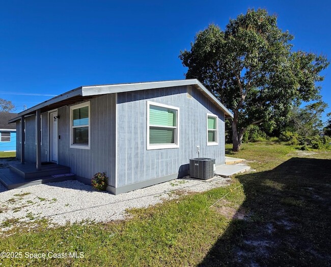 4280 29th Ave, Unit 2205 in Vero Beach, FL - Building Photo - Building Photo