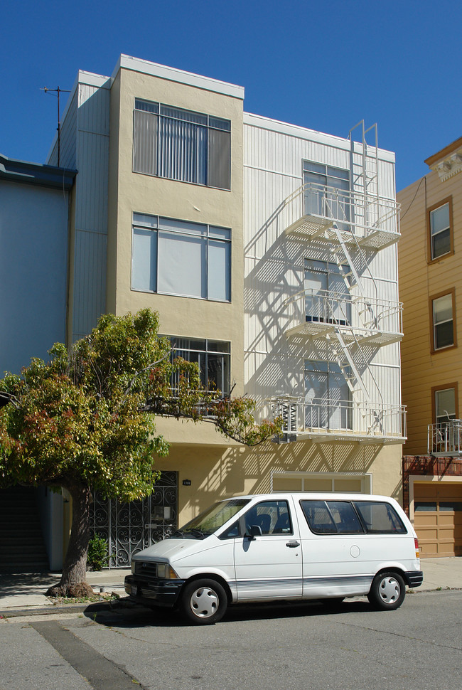 1760 Beach St in San Francisco, CA - Building Photo - Building Photo