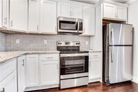 1416 Columbia Dr photo'