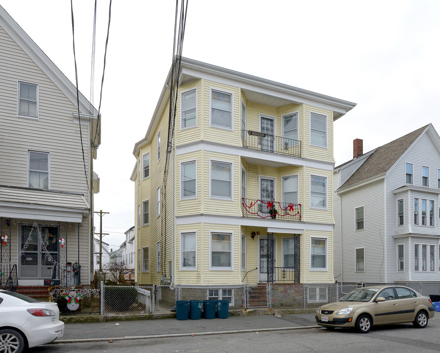 48 Independent St in New Bedford, MA - Building Photo