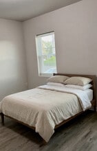 5749 E Wister St in Philadelphia, PA - Building Photo - Building Photo
