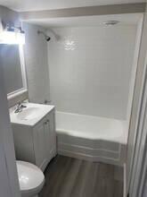 18006 Wentworth Ave in Lansing, IL - Building Photo - Building Photo