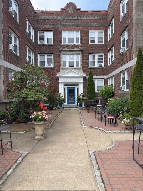 property at 15 Ives St