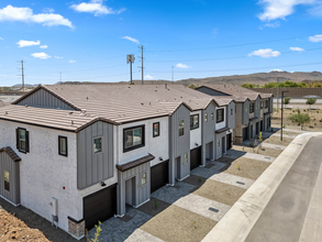 Banyan at 17 North in Phoenix, AZ - Building Photo - Building Photo