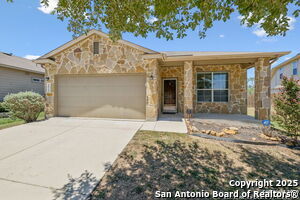 6035 Hematite Rim in San Antonio, TX - Building Photo
