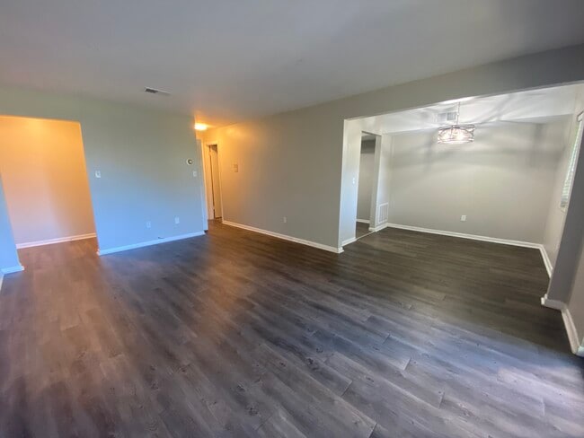 350 Abbeyville Rd in Pittsburgh, PA - Building Photo - Building Photo