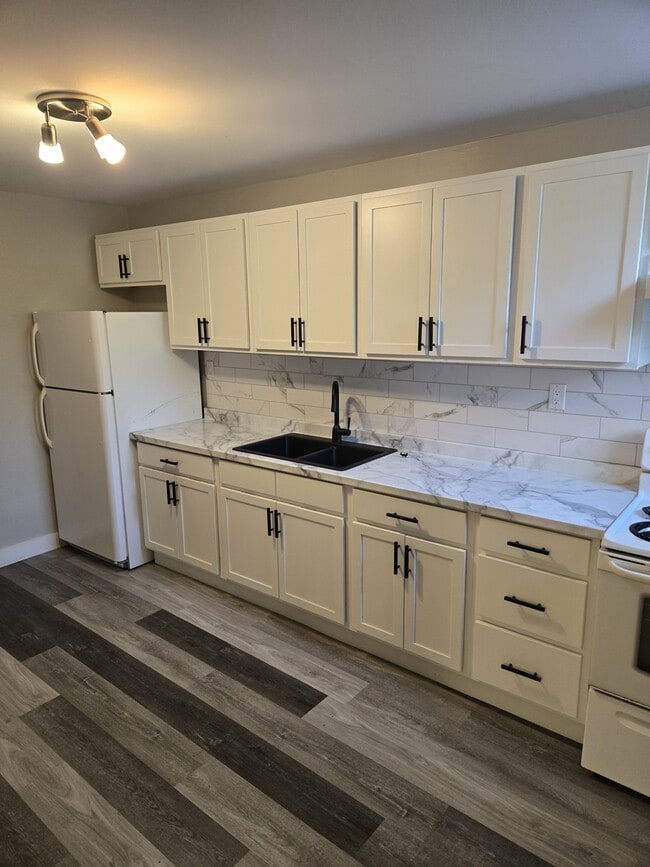 property at 54 Watson St