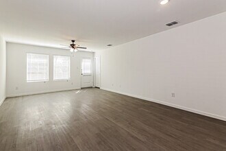 122 Arbor Hls Rd in Balch Springs, TX - Building Photo - Building Photo