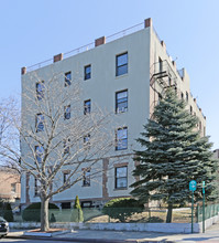 18-01 SHORE Blvd in Astoria, NY - Building Photo - Building Photo