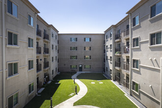 Swansea Park Senior Apartments II in Los Angeles, CA - Building Photo - Building Photo